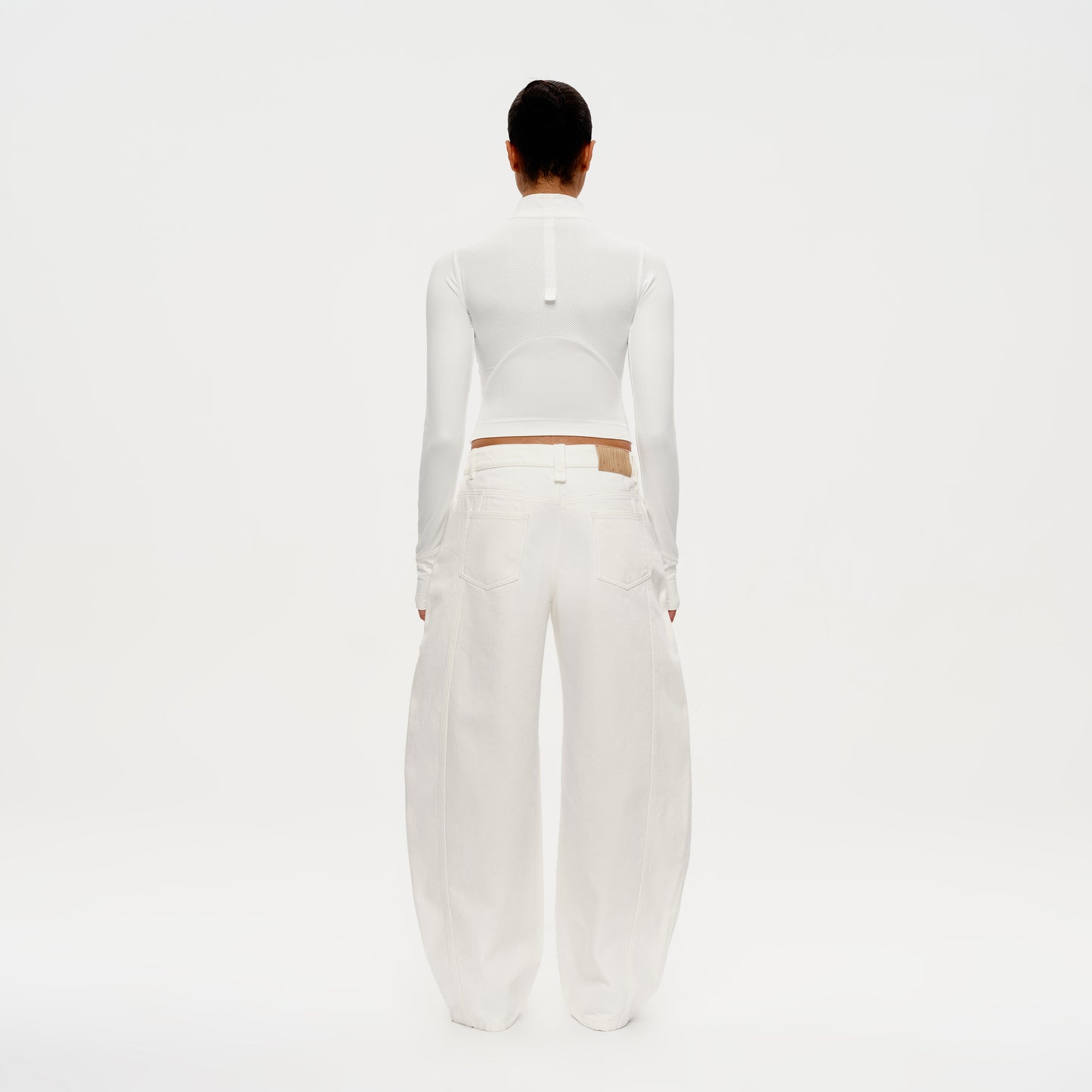 The Curved-cut Denim Jeans