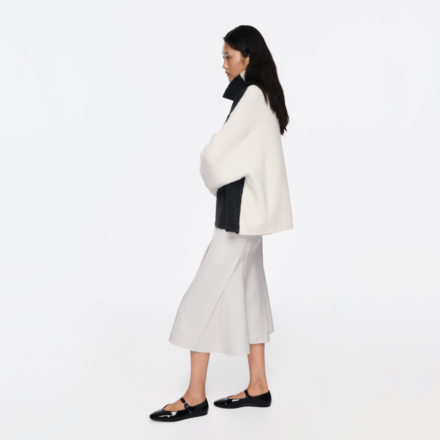 The Contrast Two-panel Wool Jumper