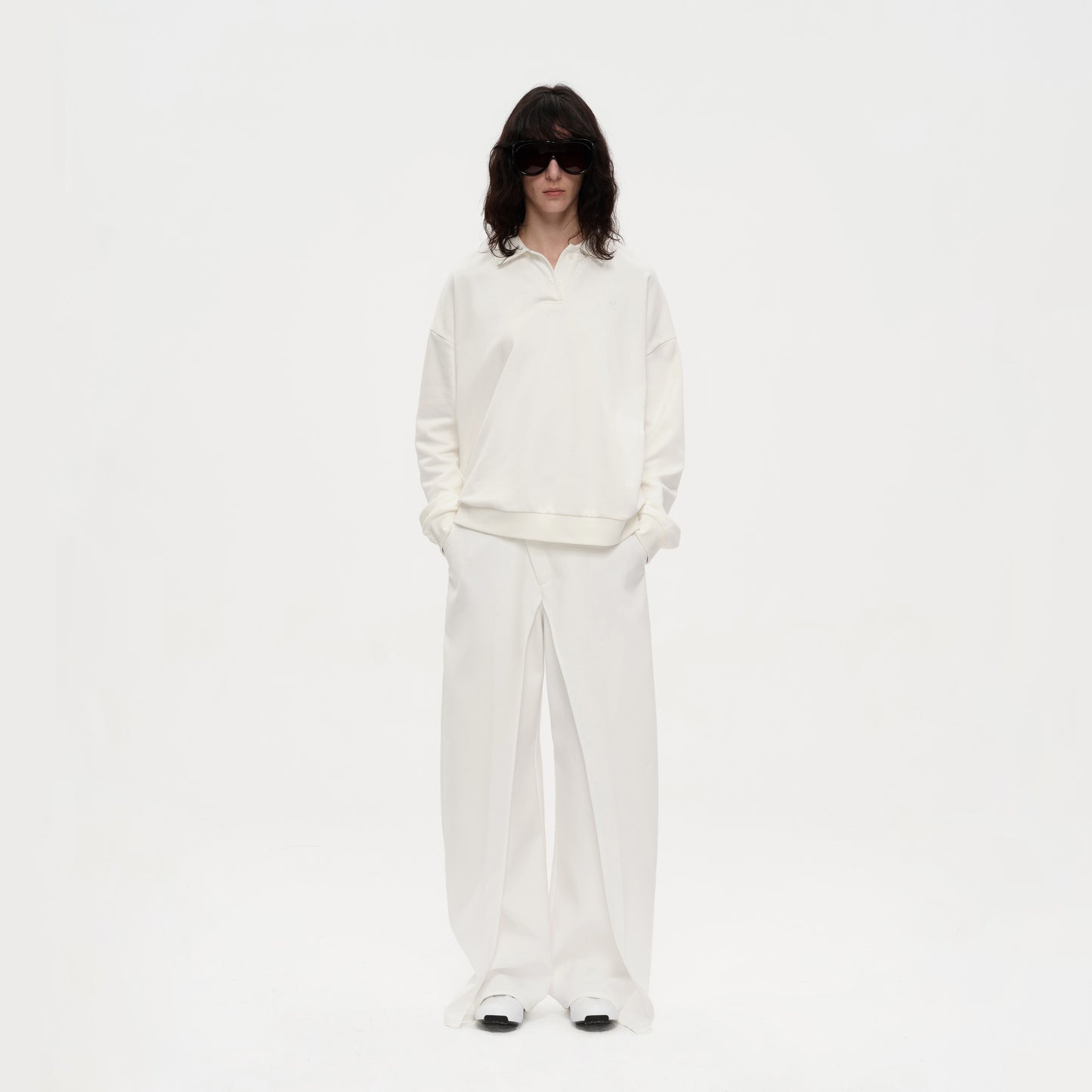 The Double Panels Curved-cut Trousers