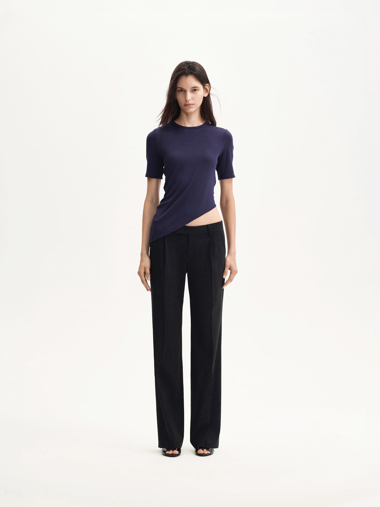 Bias-cut Slim T-shirt