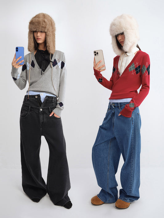 V-Neck Argyle Jumper