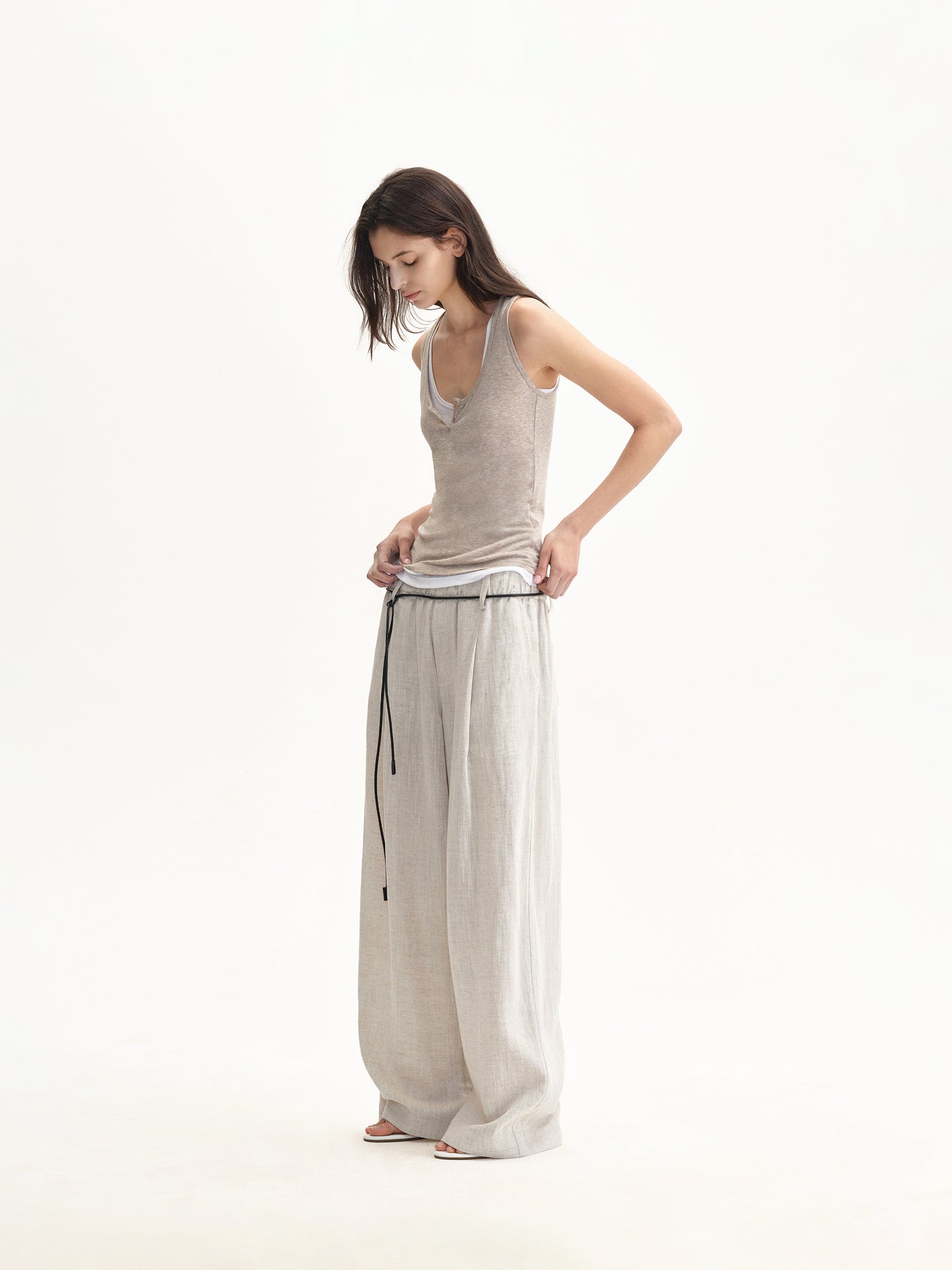 “Frame” U-neck Layered Tank Top