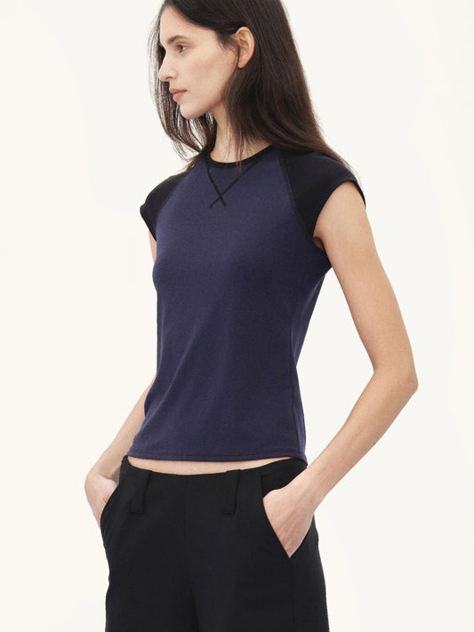 “Soft Edge” Contrast Cap-sleeve T-shirt