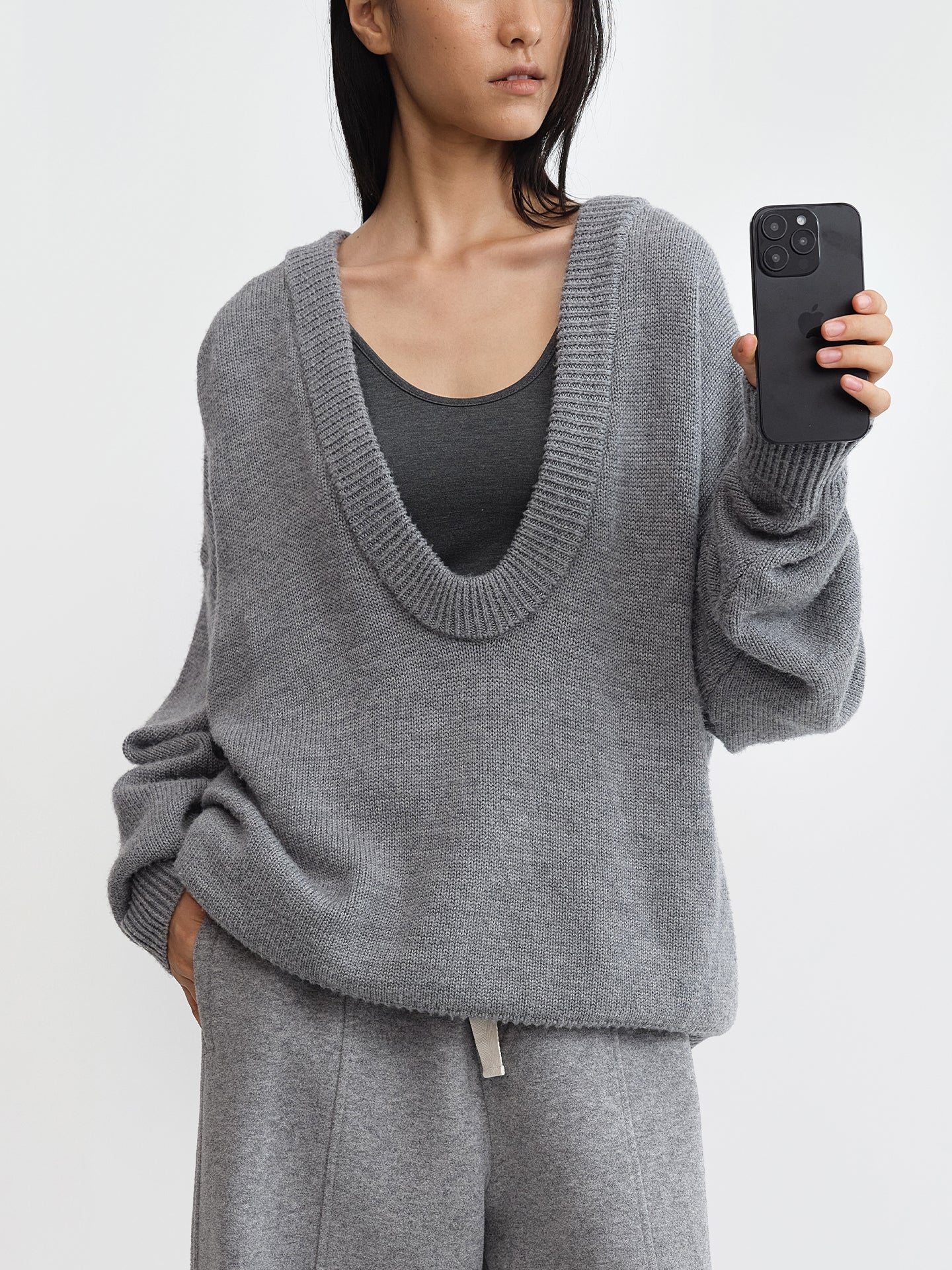 U-Neck Oversized Wool Jumper