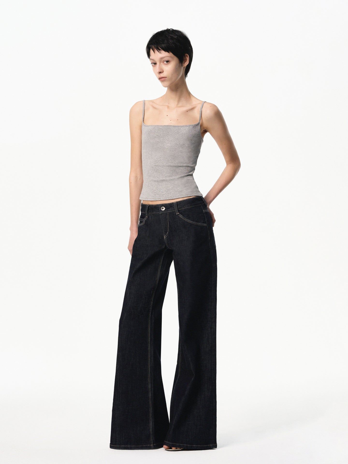 “Dandy” Low-rise Flared Jeans