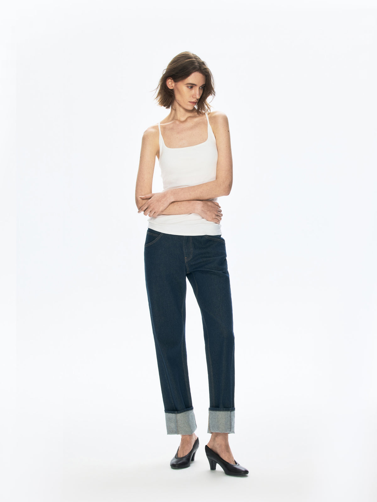 Versatile U-Neck Open-Back Slim-Fit Camisole with Built-in Bra Pads