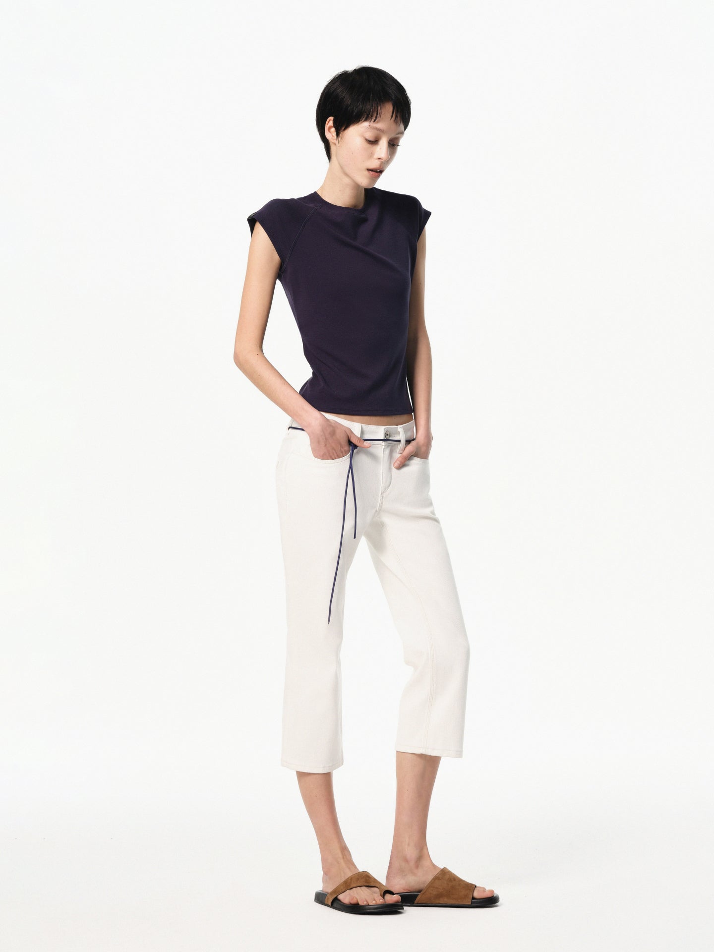 “Classique” Cropped Flared Jeans