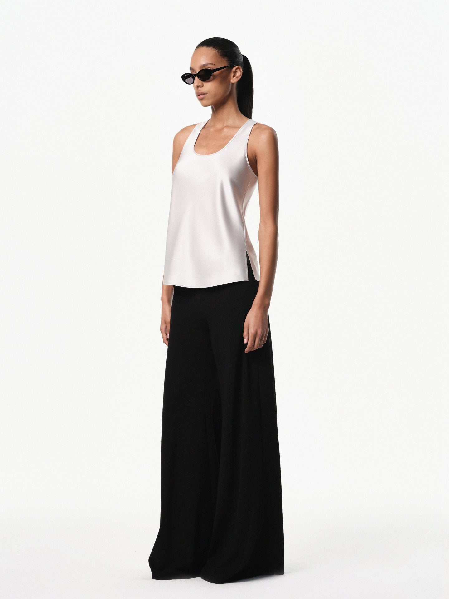 “Classique” Satin U-neck Tank