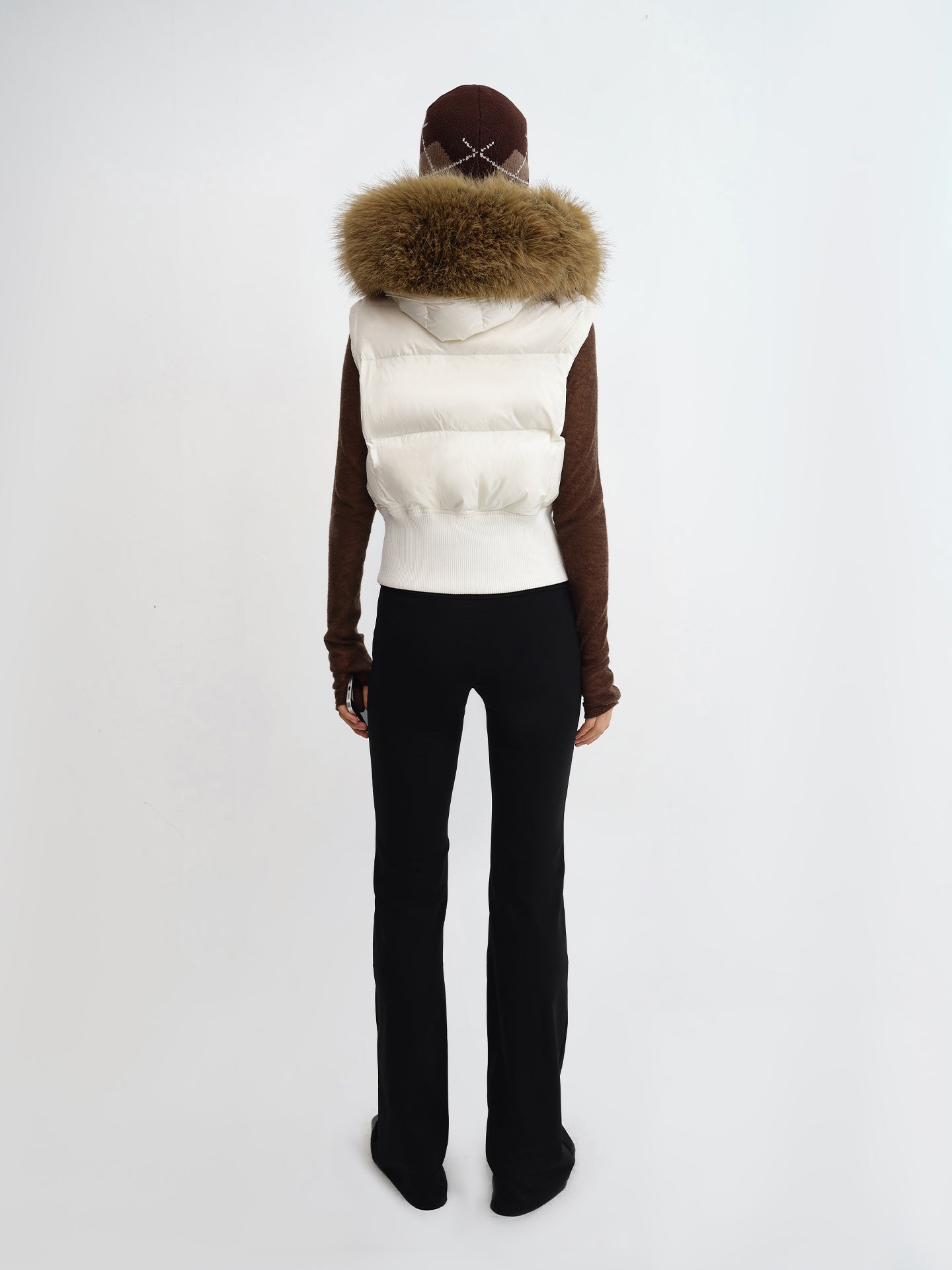 Detachable-Sleeve Fitted Cropped Down Jacket