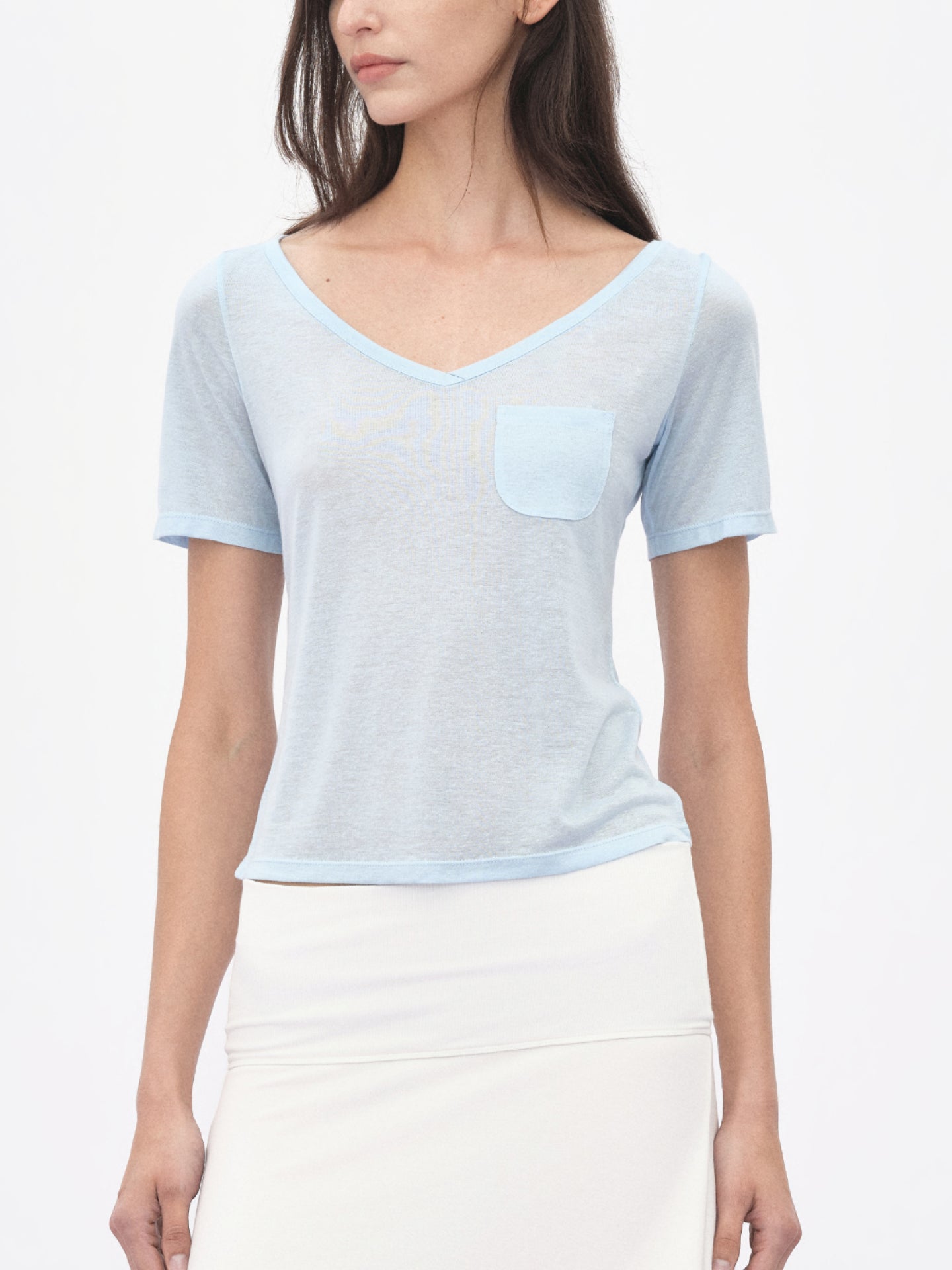 Lightweight V-neck Pocket T-shirt