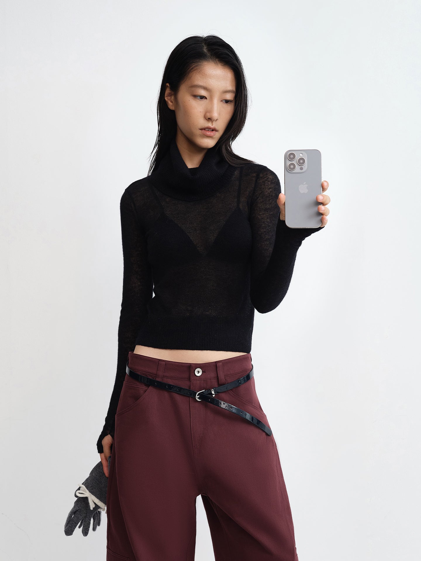 羊驼毛网眼高领针织上衣