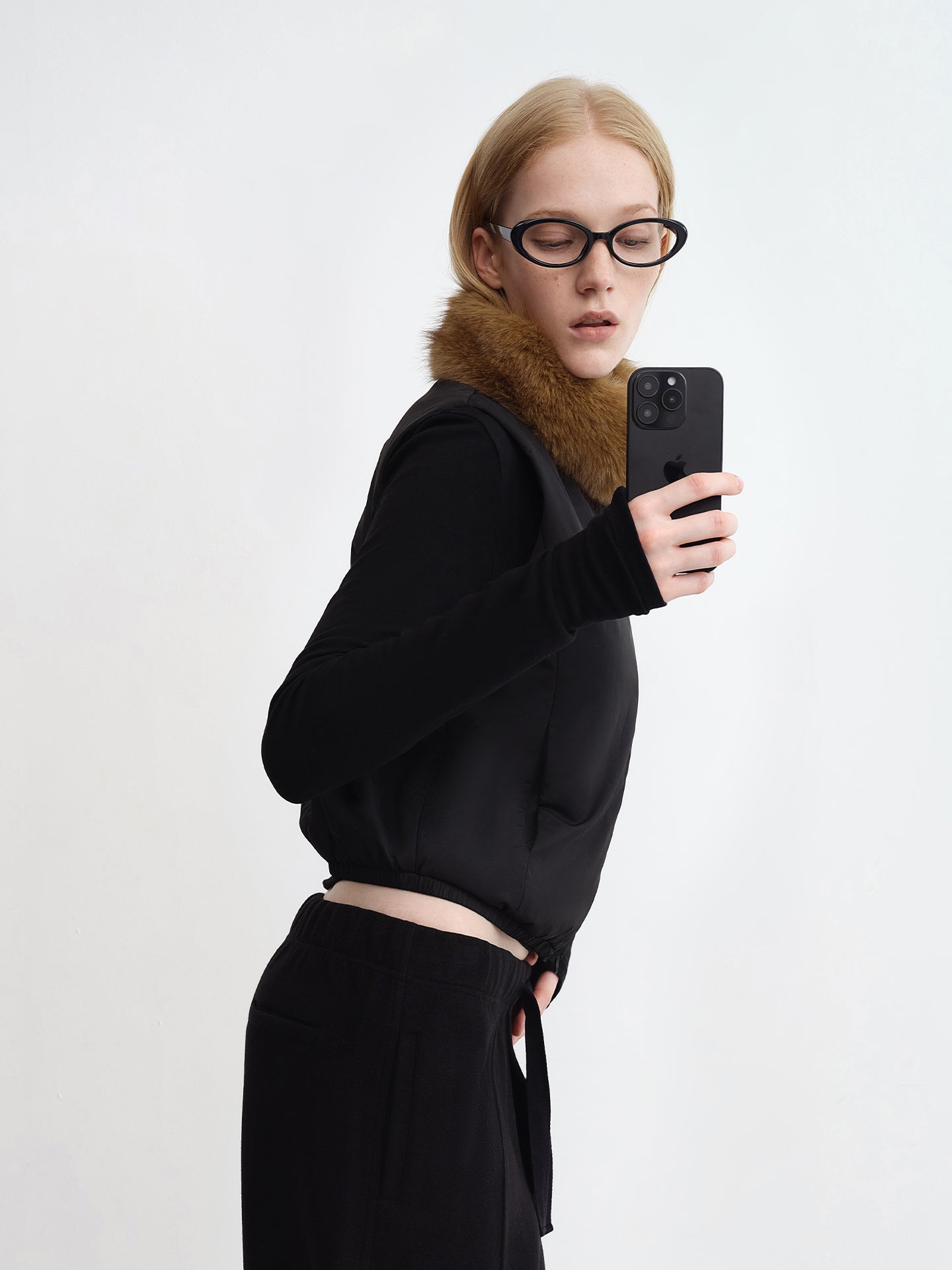 Detachable Fur-Collar Puffer Vest
