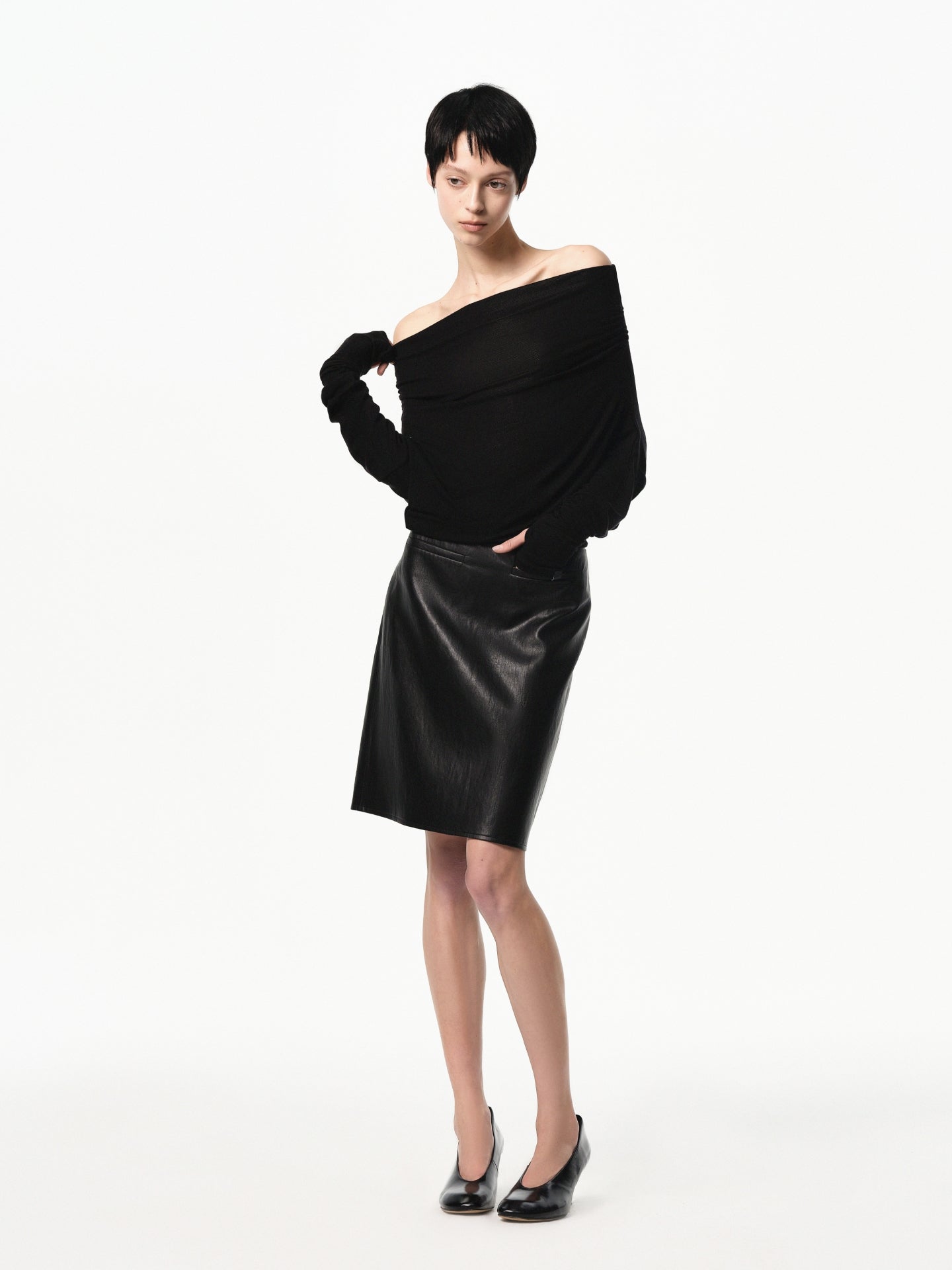 “Poise” Two-way Asymmetric Draped Top