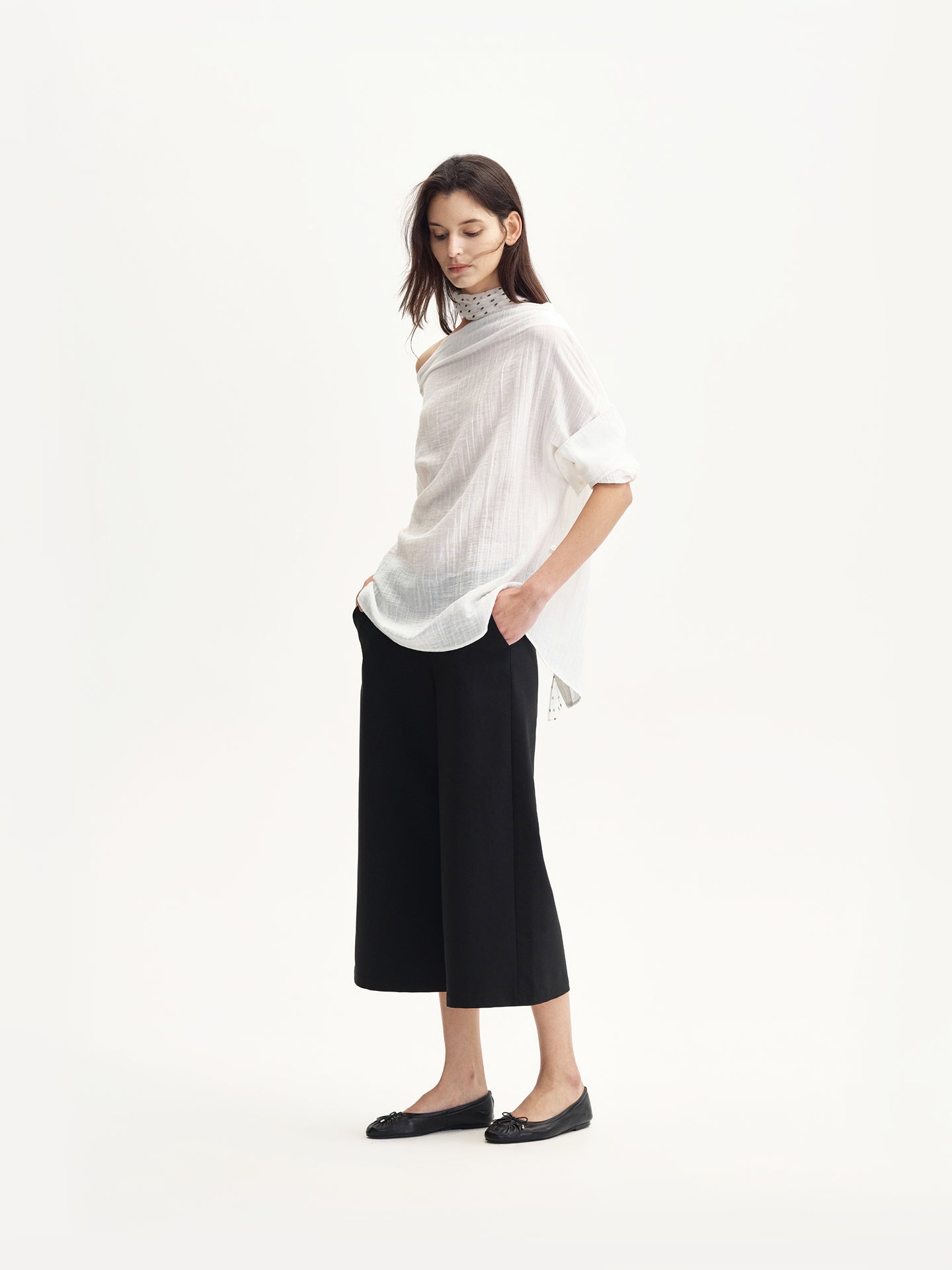 “Haze” Multi-way Off-shoulder Shirt