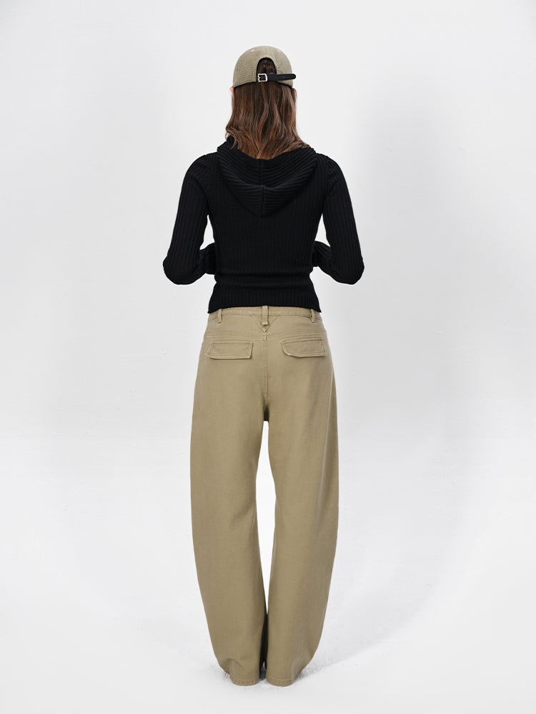 The Double Panels Curved-Cut Cargo Pants