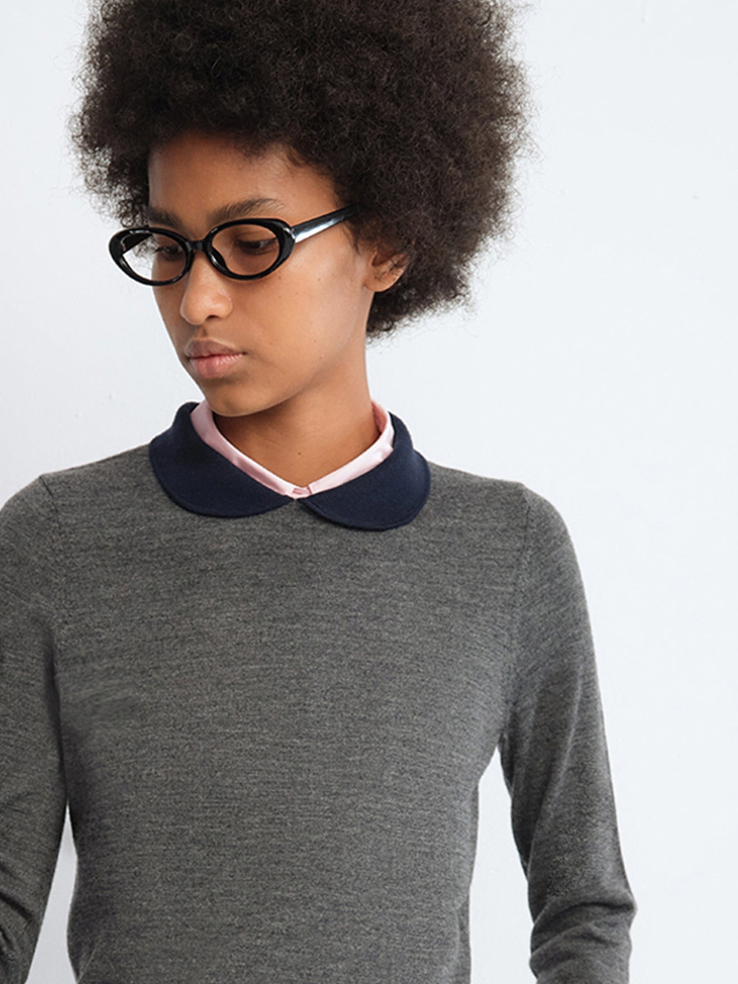 Colorblock Peter Pan Collar Knit Top