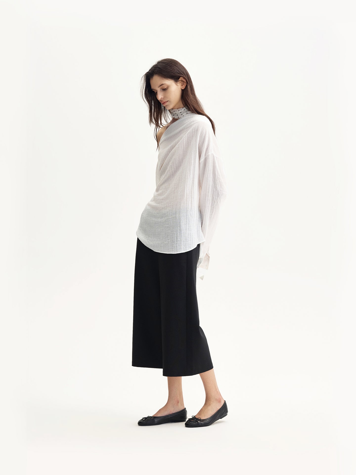 “Classique” Cropped Wide-leg Tailored Trousers