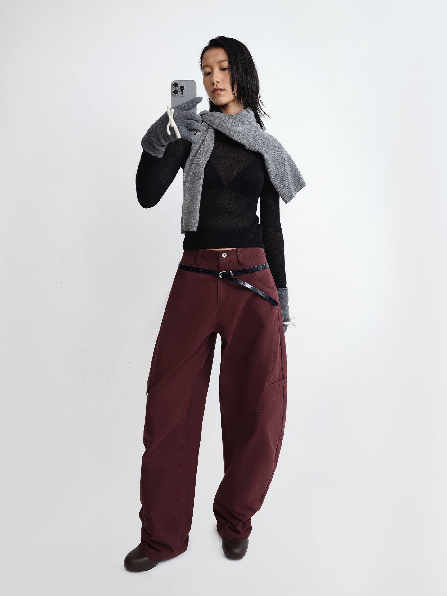 Relaxed Cargo Banana Pants