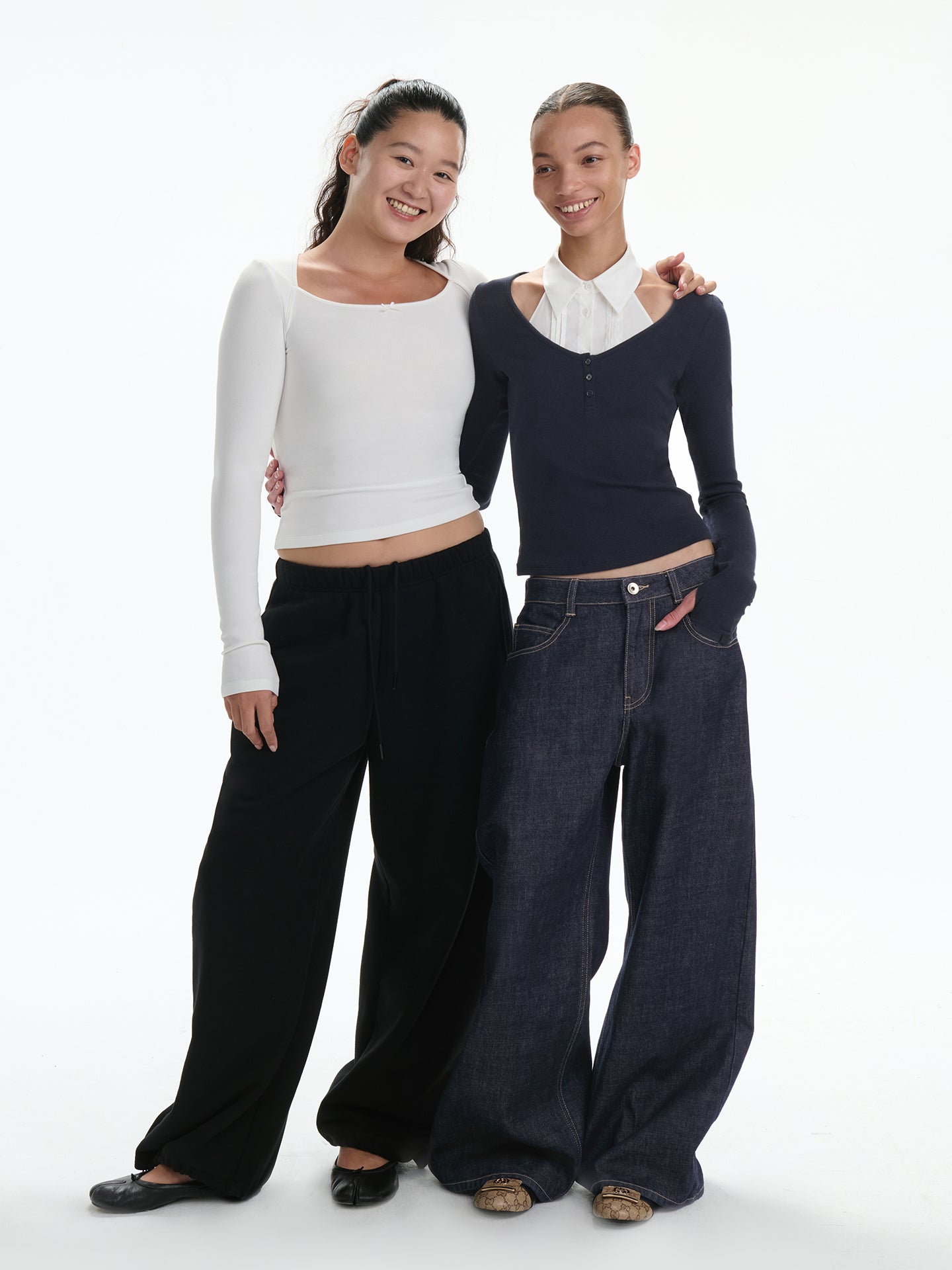 AW Mid-Rise Wide-Leg Denim Pants