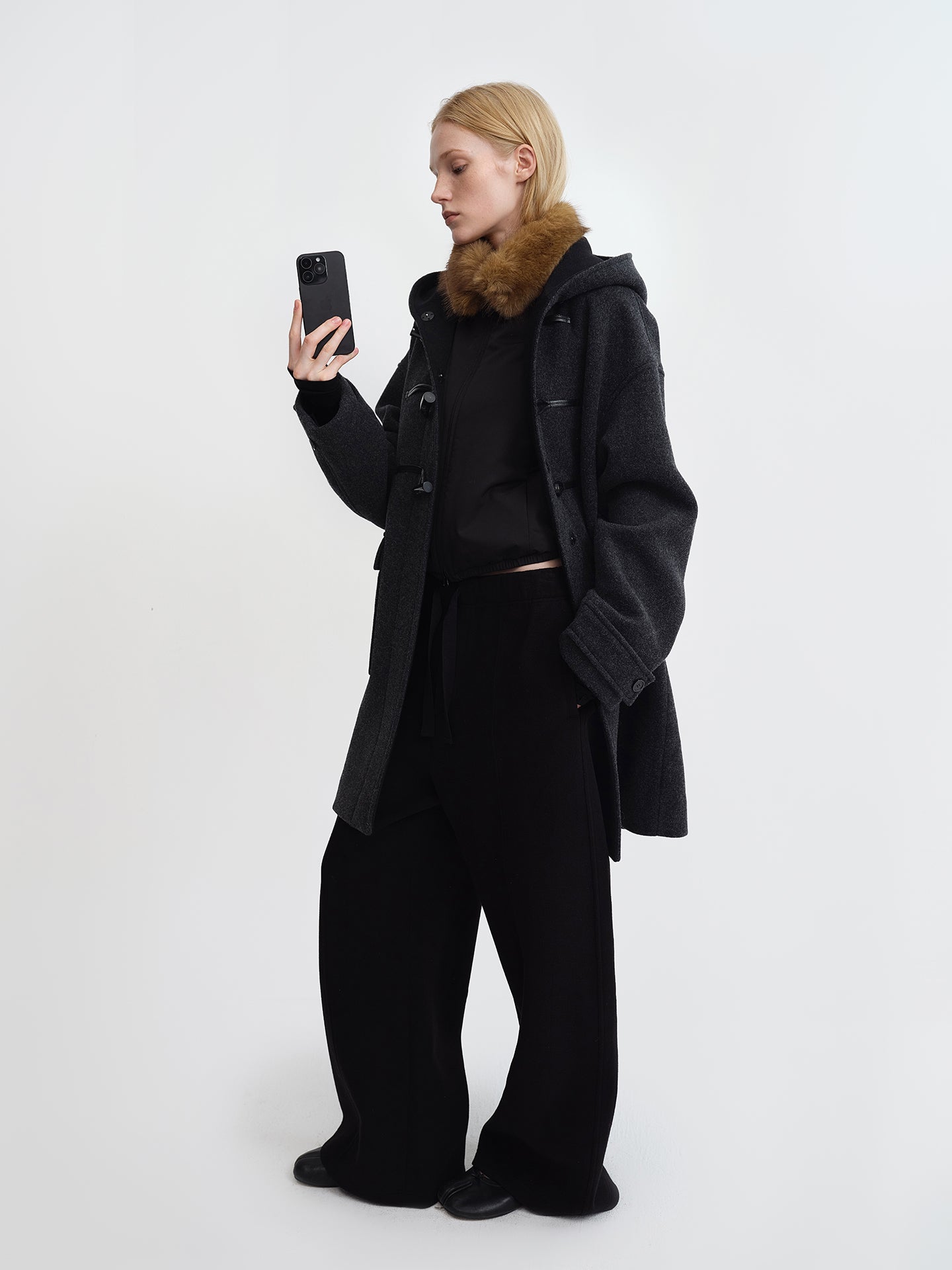 Detachable Fur-Collar Puffer Vest