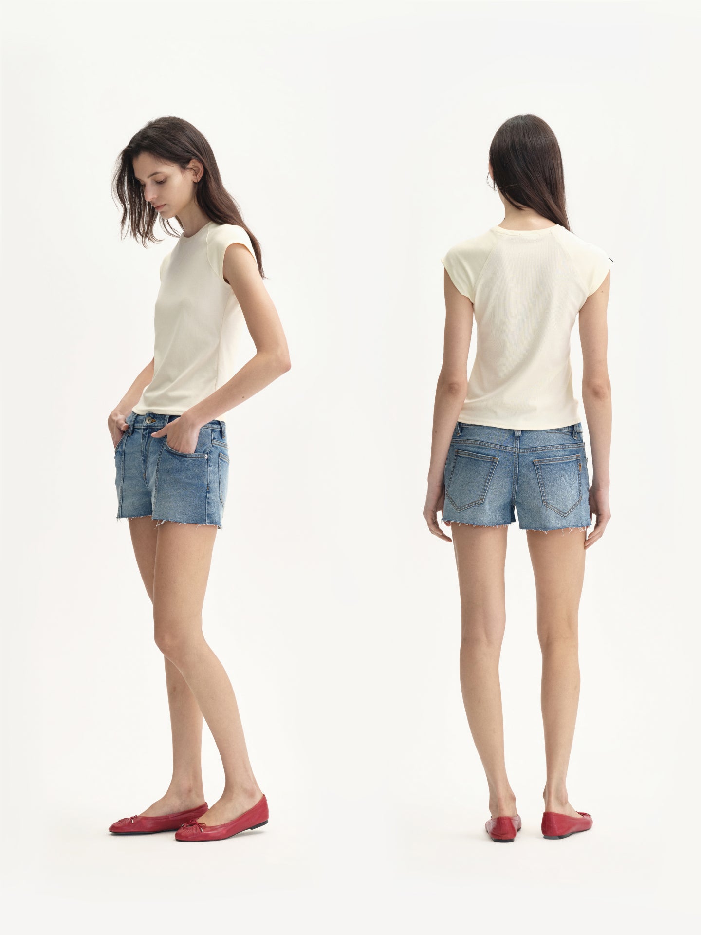 “Soft Edge” Contrast Cap-sleeve T-shirt