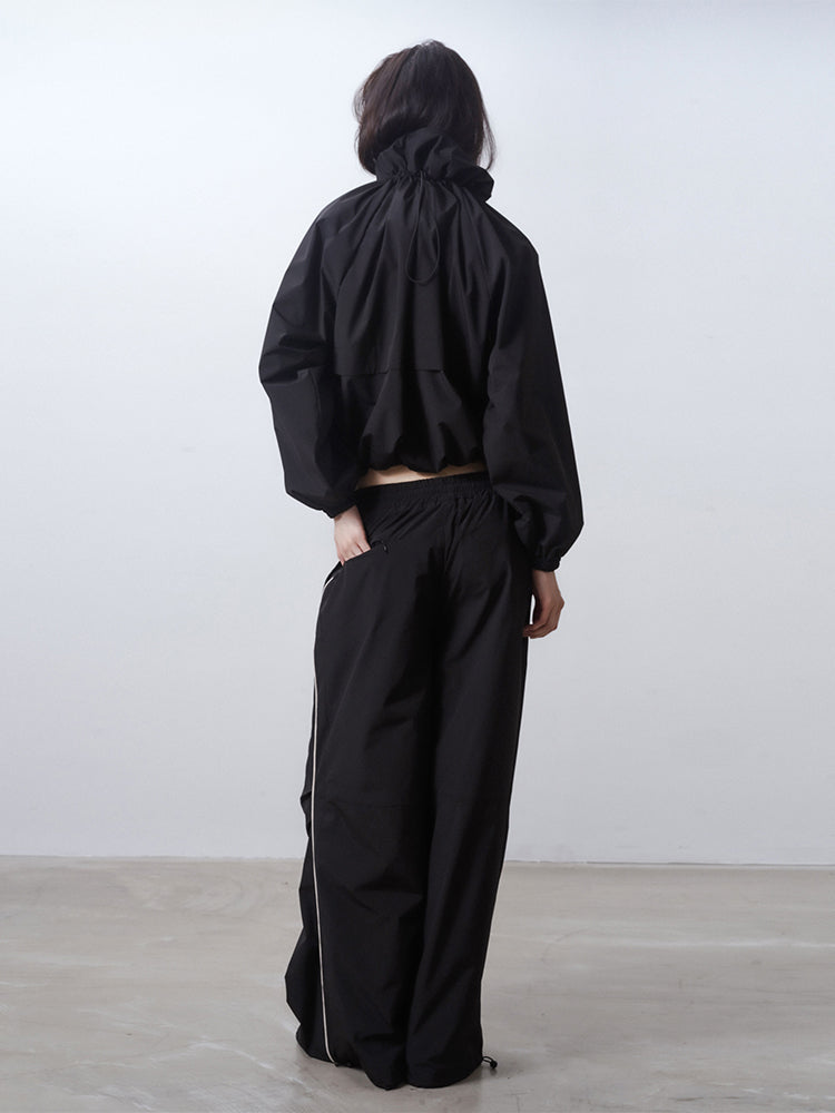 The Wander Track Pants