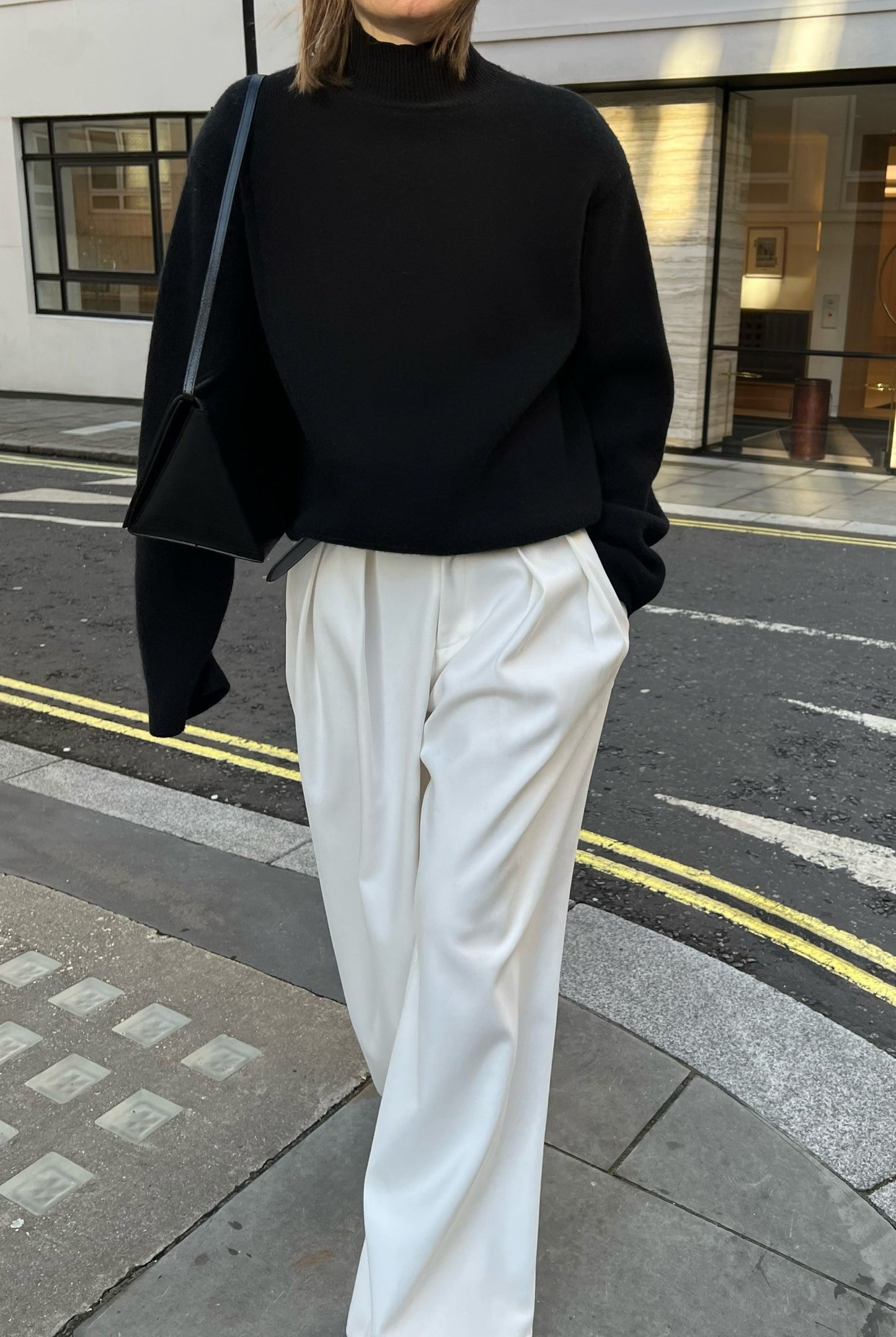 The Casual White Trousers – Rarely Alike